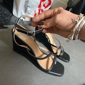 Dolce Vita women's sandals